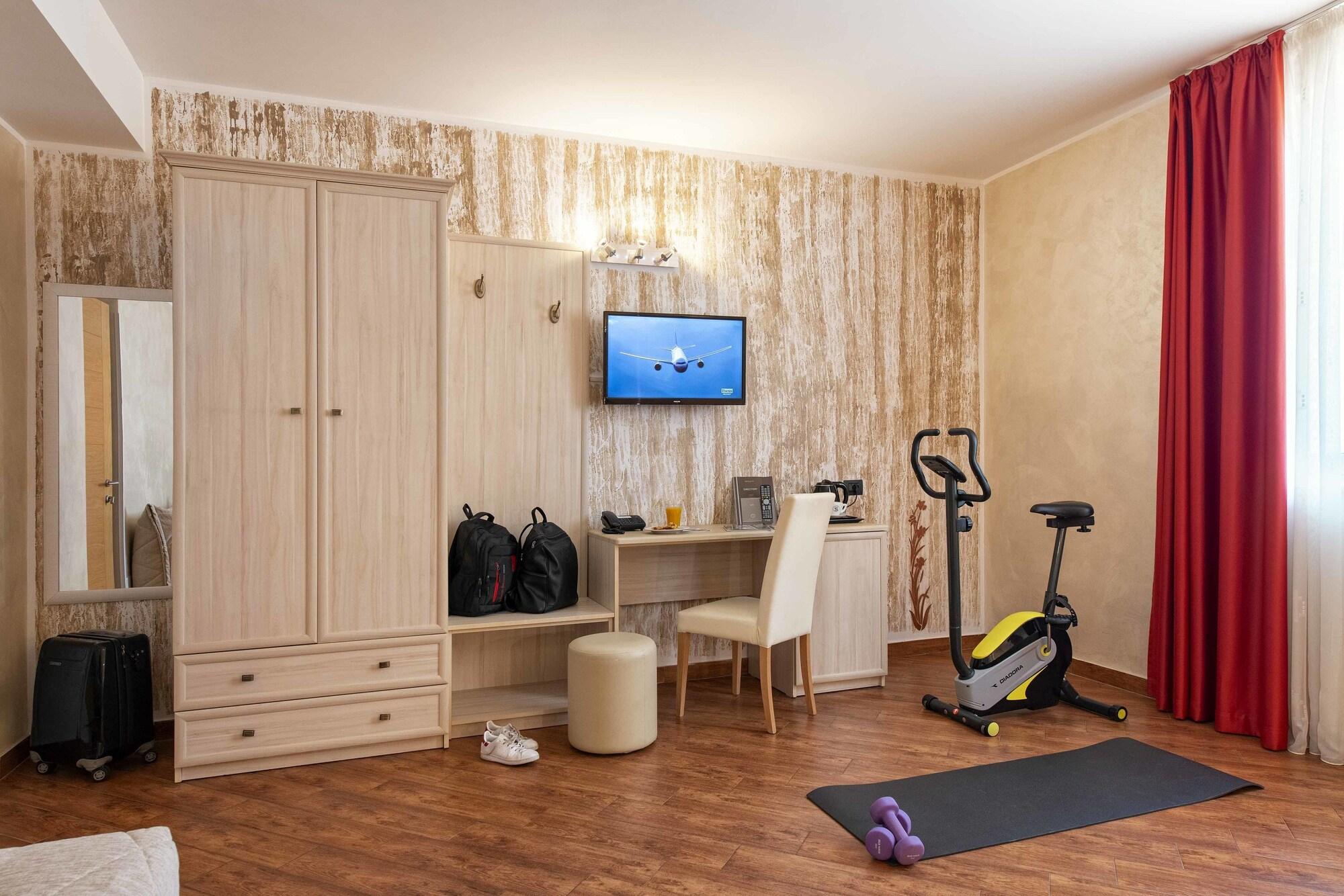 Simon Hotel 4*
