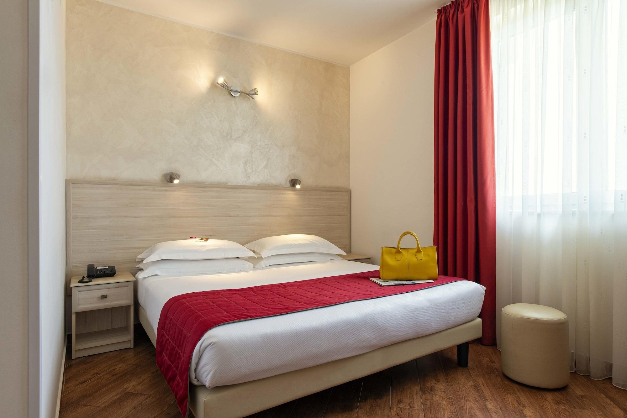 Simon Hotel Pomezia