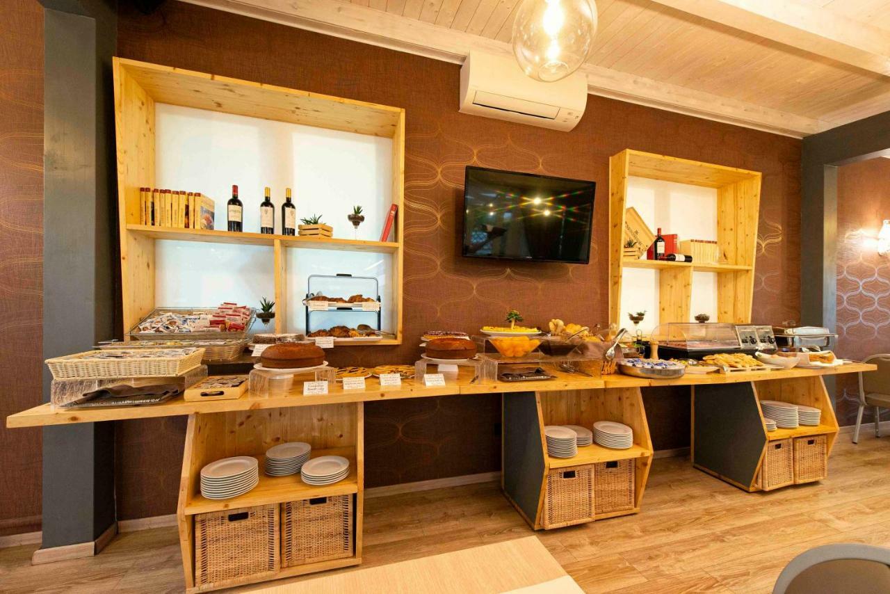 Hotel Simon Pomezia
